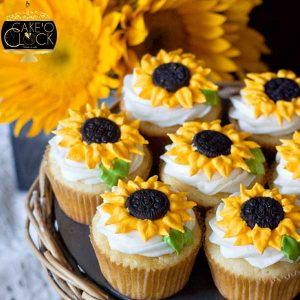 SunFlowers-theme-cup-cake-vanilla